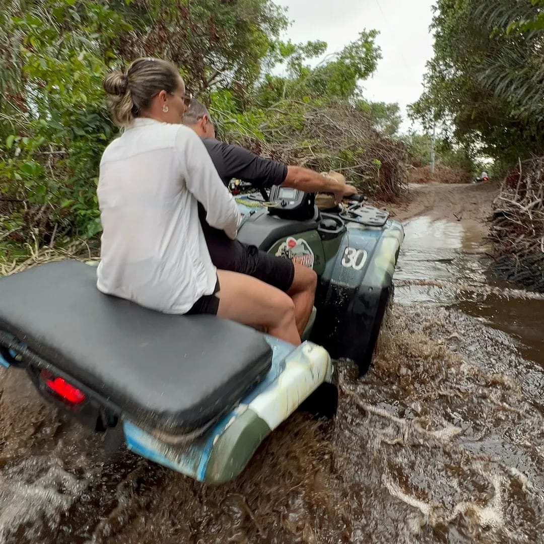 Passeio de quadriciclo nos Pequenos Lençóis Maranhenses